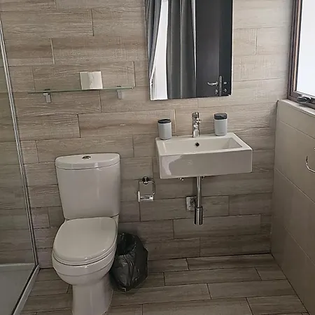 Napoli Suites Studios Aparthotel San Ġiljan Kültér fotó