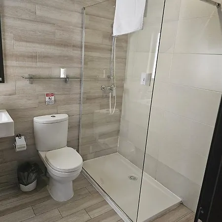Napoli Suites Studios Aparthotel San Ġiljan Kültér fotó