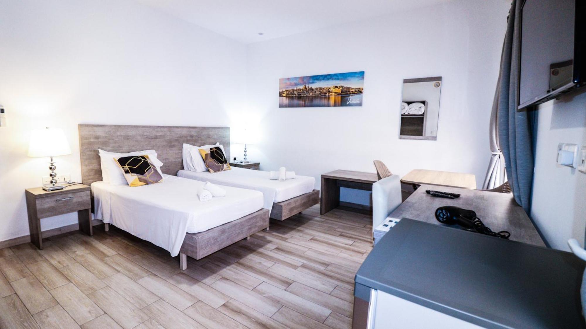 Napoli 3*