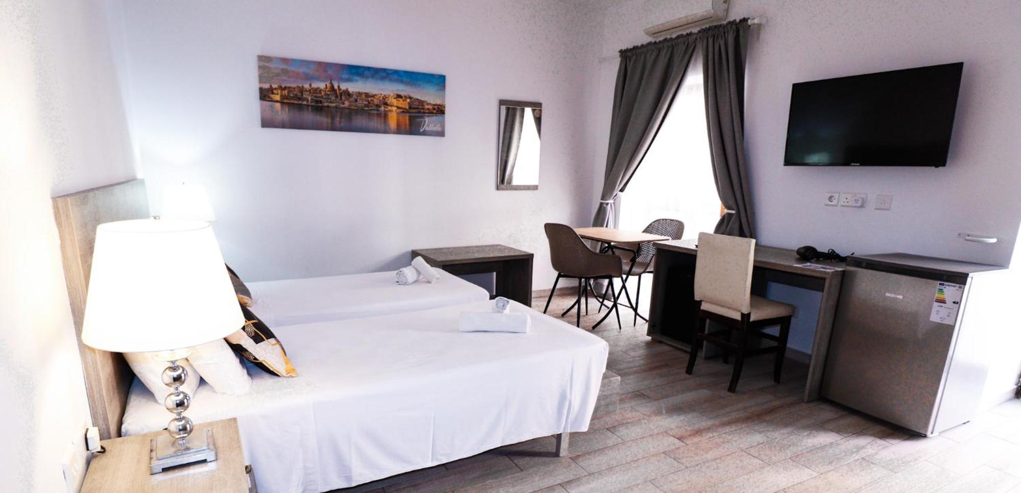 Napoli Maison d'hôtes San Ġiljan