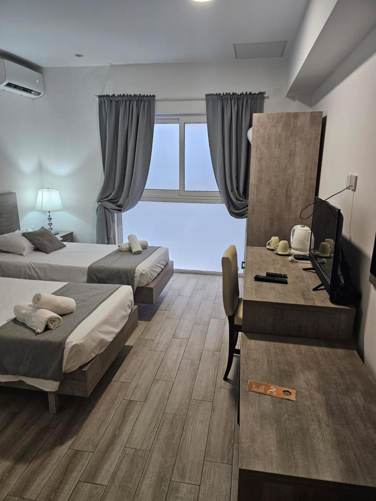 Gasthuis Napoli 3*